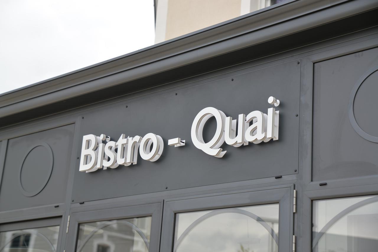 Hotel De La Gare - Restaurant Bistro Quai 라로츠수르욘 외부 사진