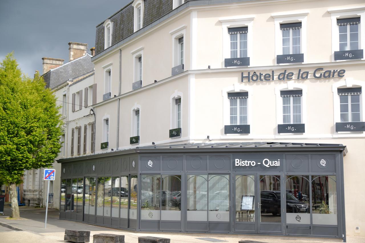 Hotel De La Gare - Restaurant Bistro Quai 라로츠수르욘 외부 사진